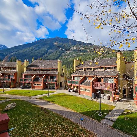 Horsethief Lodge By Stayin Панорама Экстерьер фото